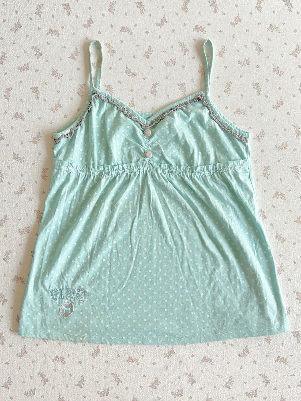 Vintage Y2K Coquette Camisole  - Elastic Lace Trim recension och pris